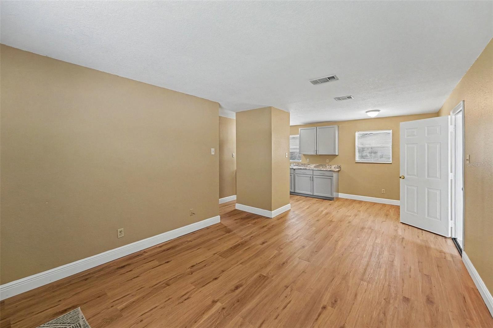 7924 BAHIA AVE — photo 7