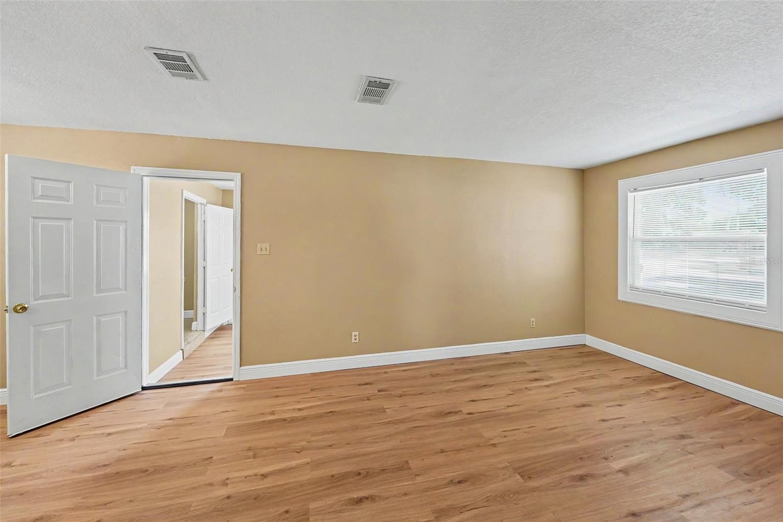 7924 BAHIA AVE — photo 12