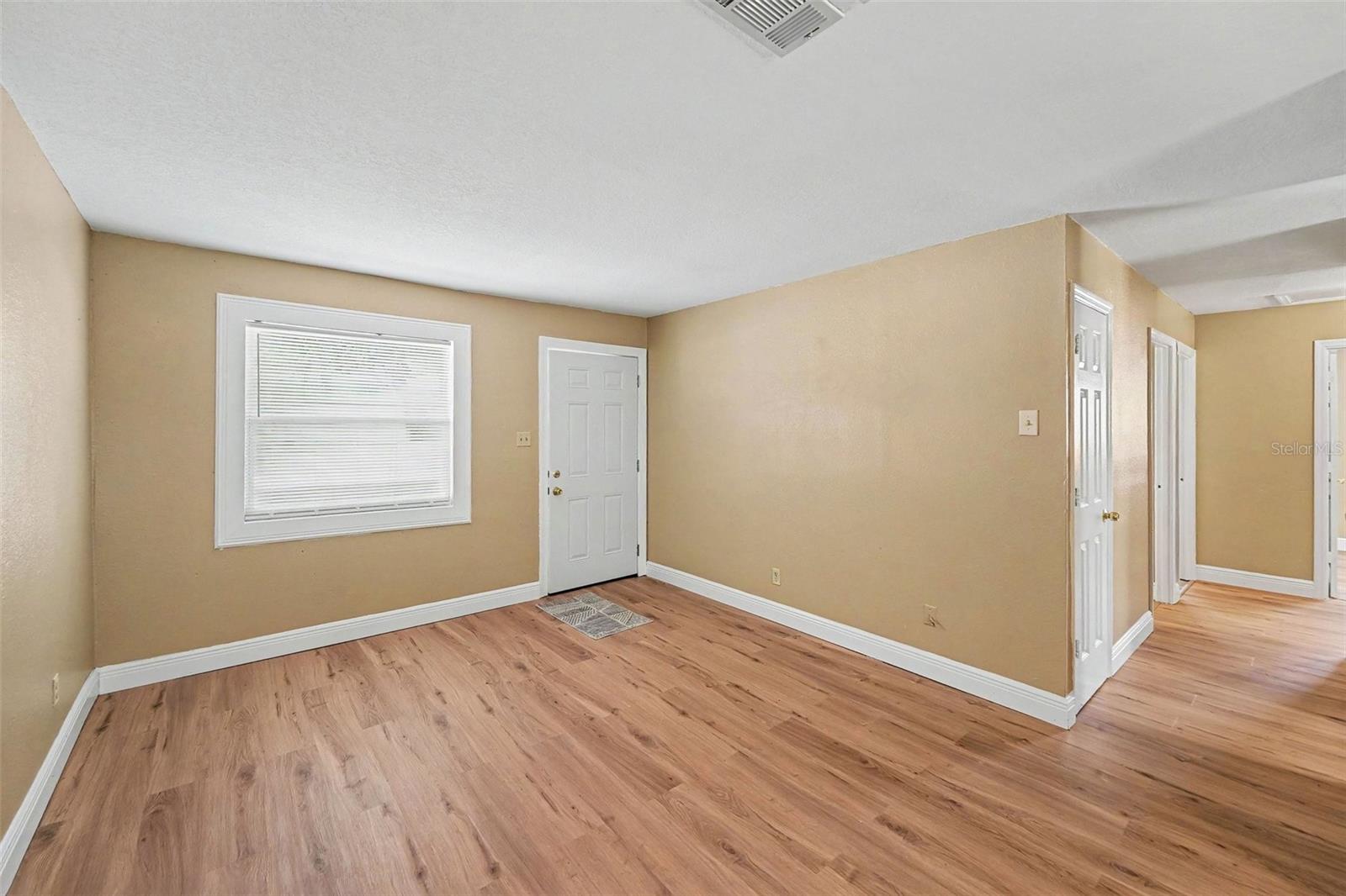 7924 BAHIA AVE — photo 6