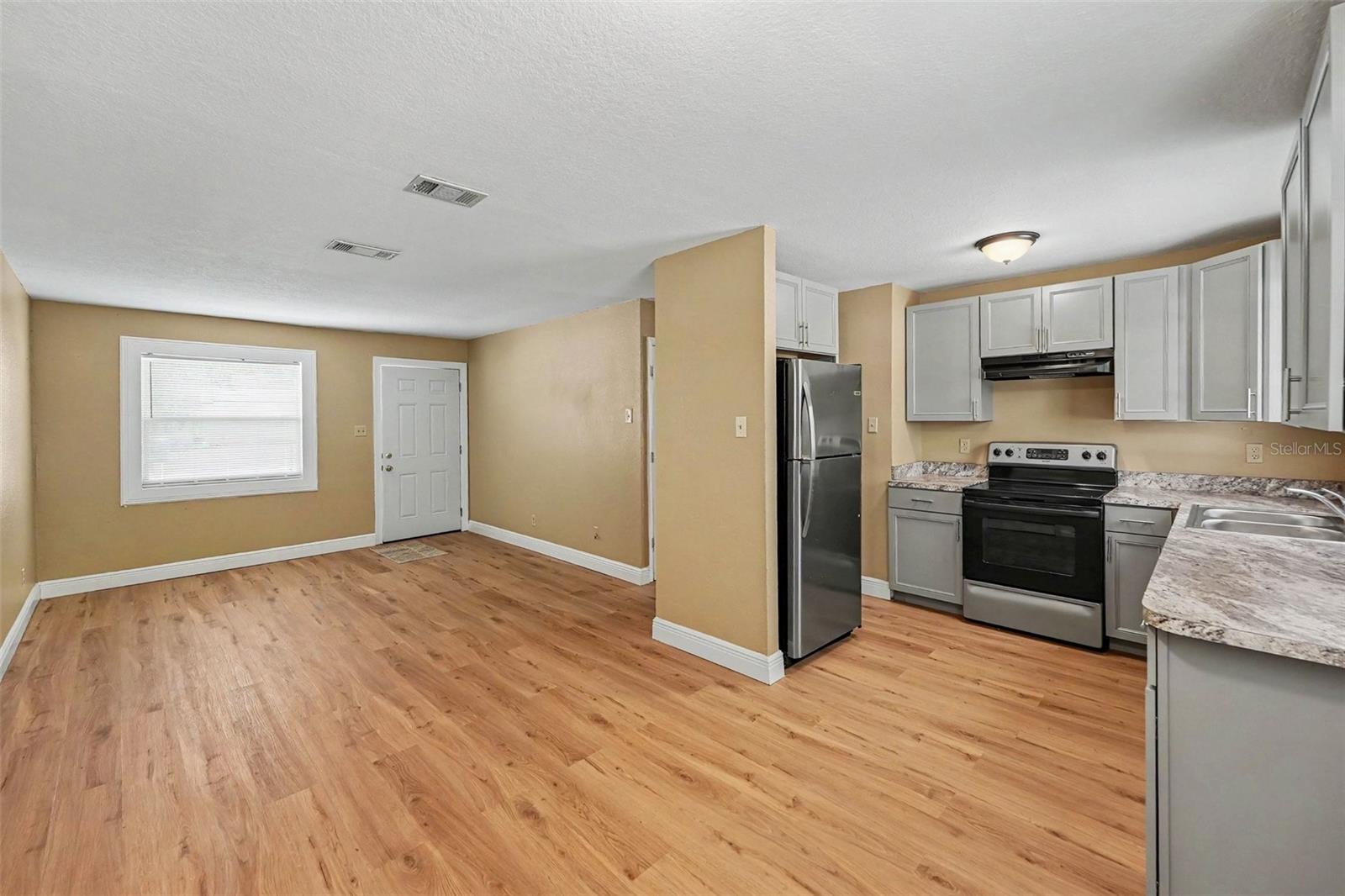 7924 BAHIA AVE — photo 8