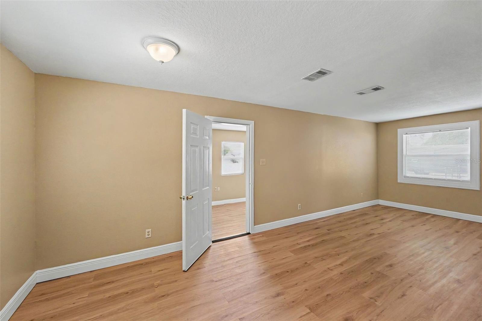7924 BAHIA AVE — photo 11