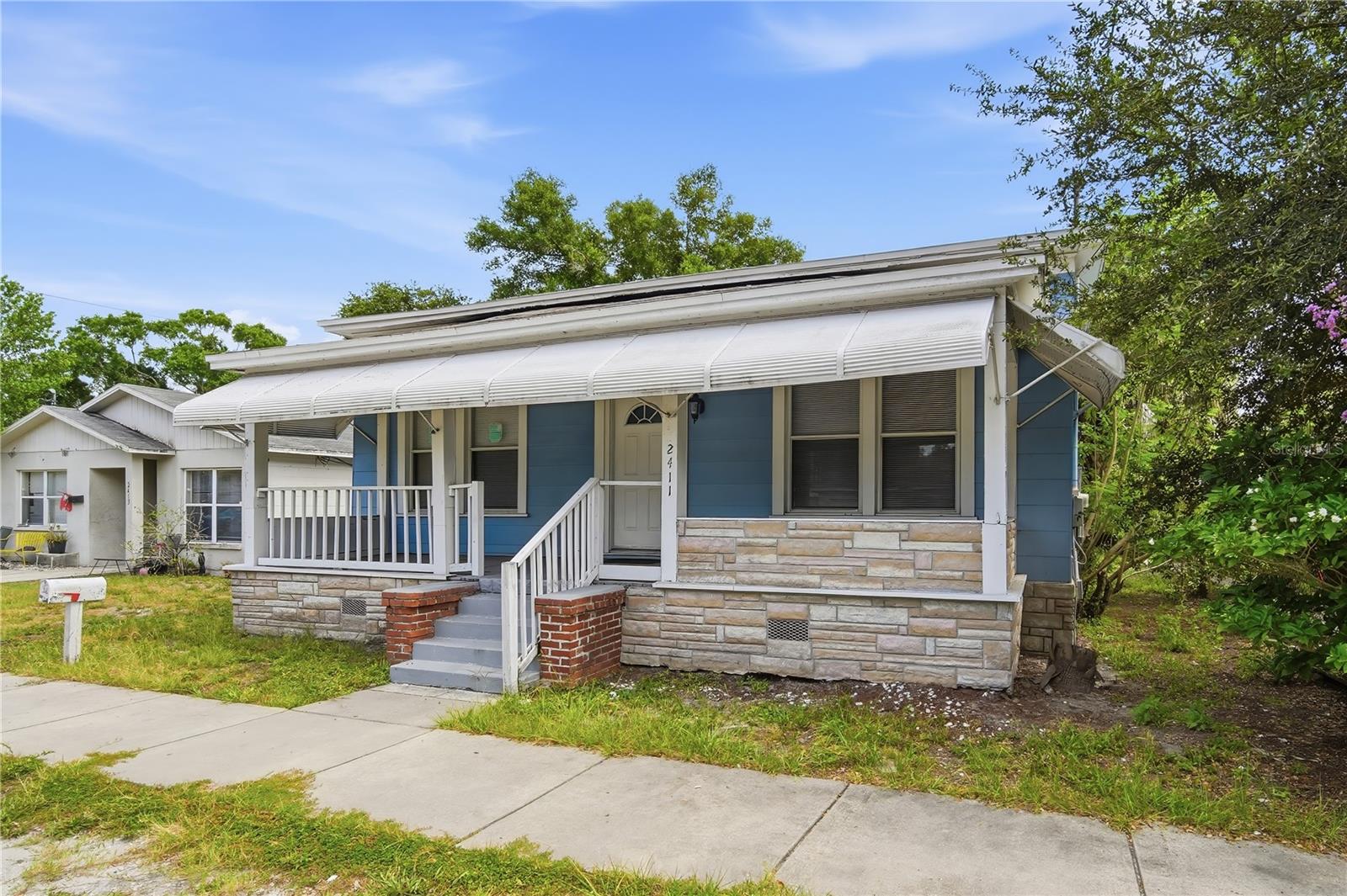 2411 E 18TH AVE — photo 3