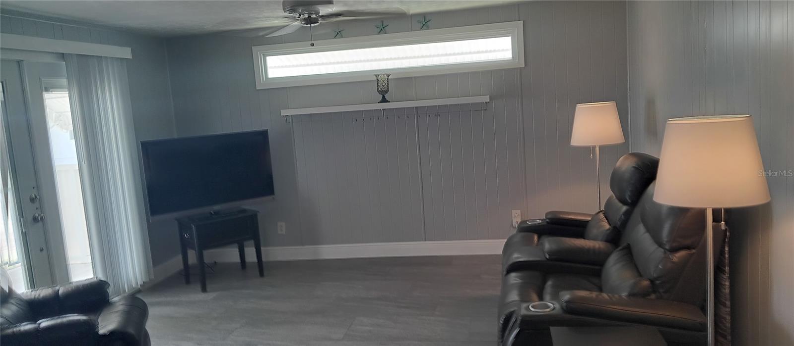 313 DANUBE CIR — photo 8