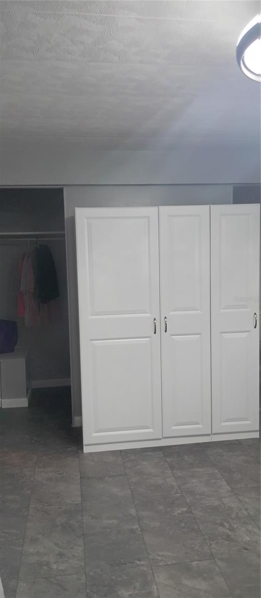 313 DANUBE CIR — photo 17