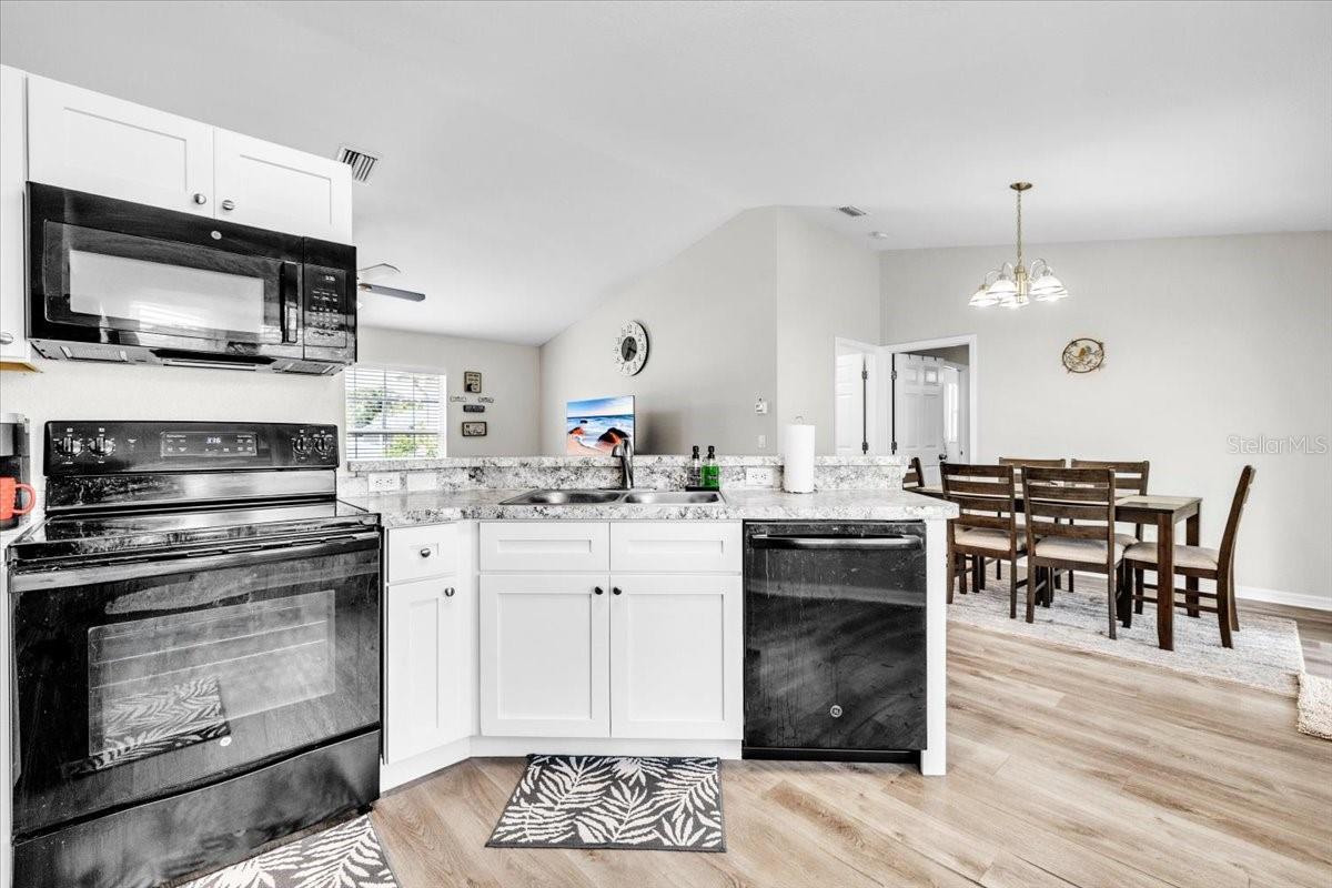 3776 JUNCTION ST — photo 10