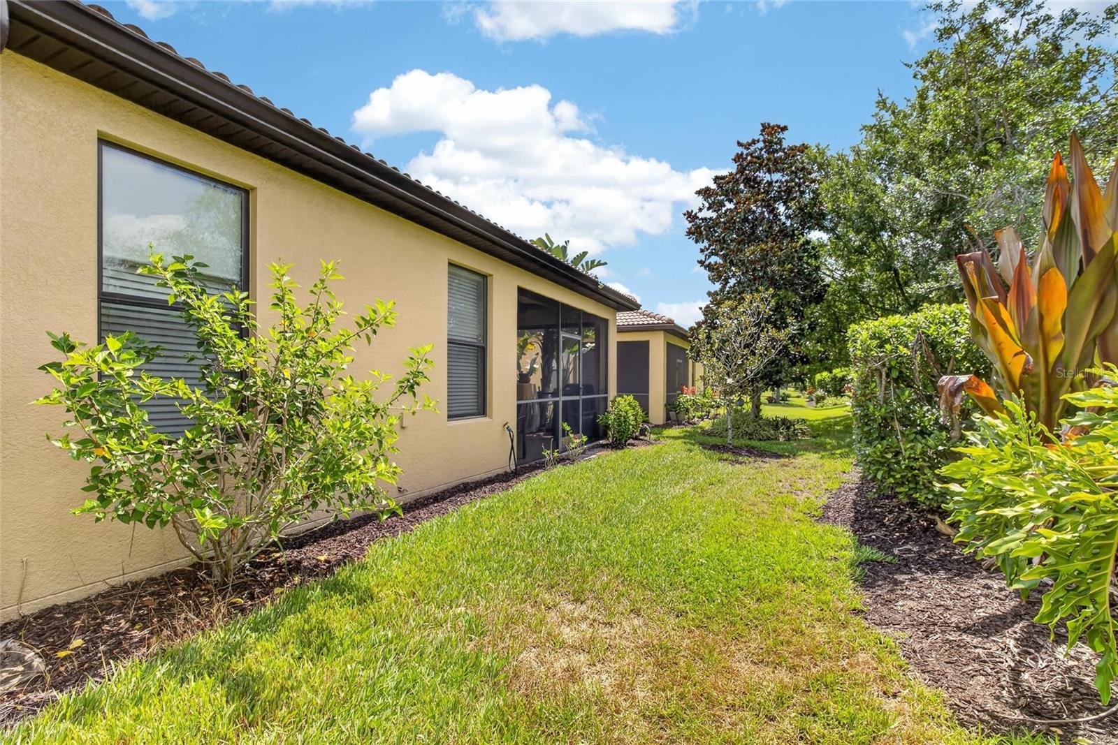 342 BLUEWATER FALLS CT — photo 51