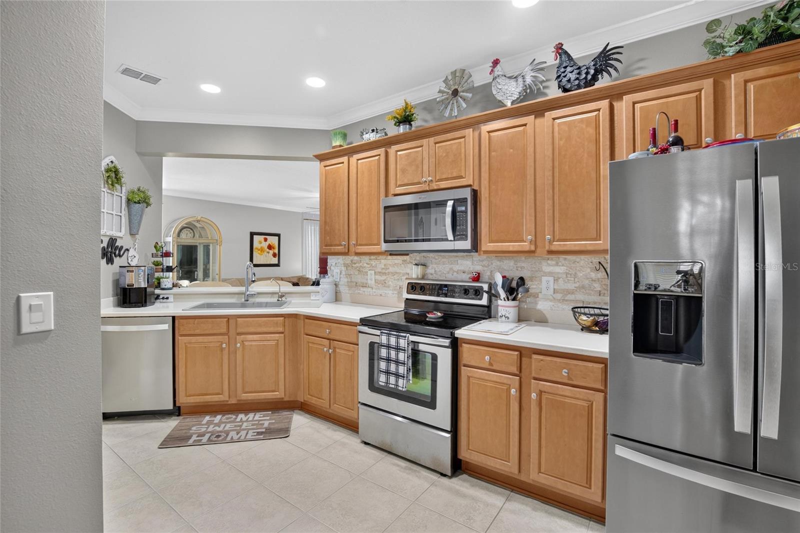 342 BLUEWATER FALLS CT — photo 3