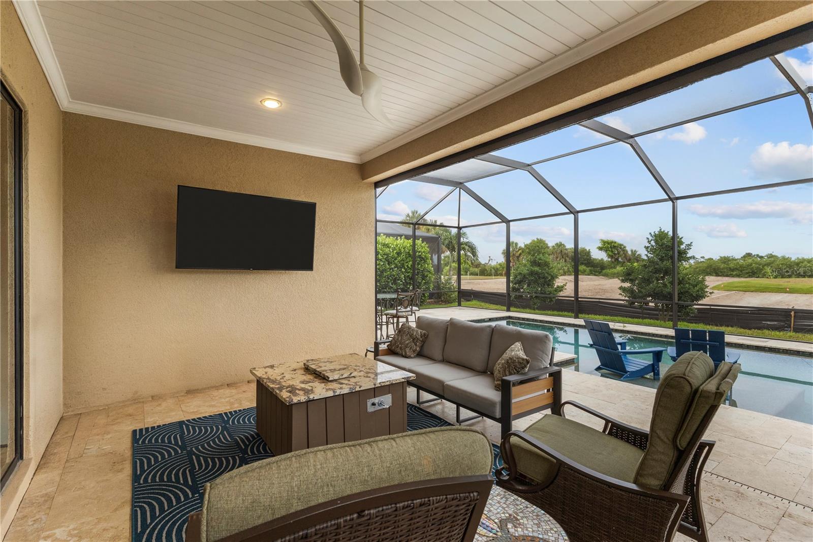 24252 GALLBERRY DR — photo 38