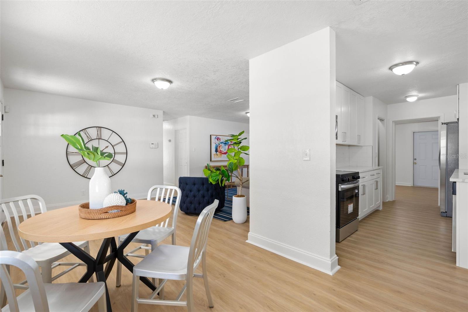 3816 W PAXTON AVE — photo 15
