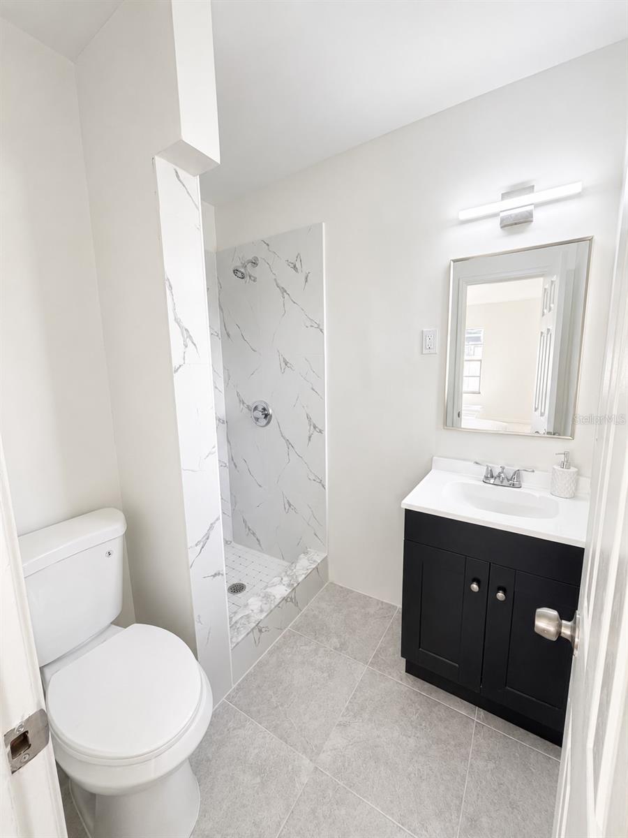 3816 W PAXTON AVE — photo 20