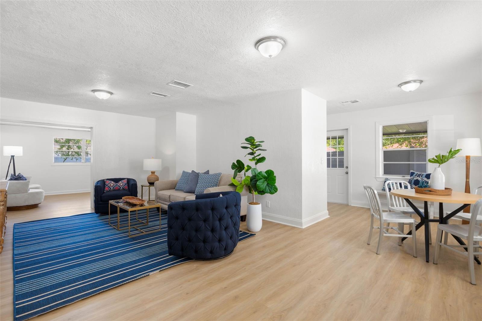 3816 W PAXTON AVE — photo 6