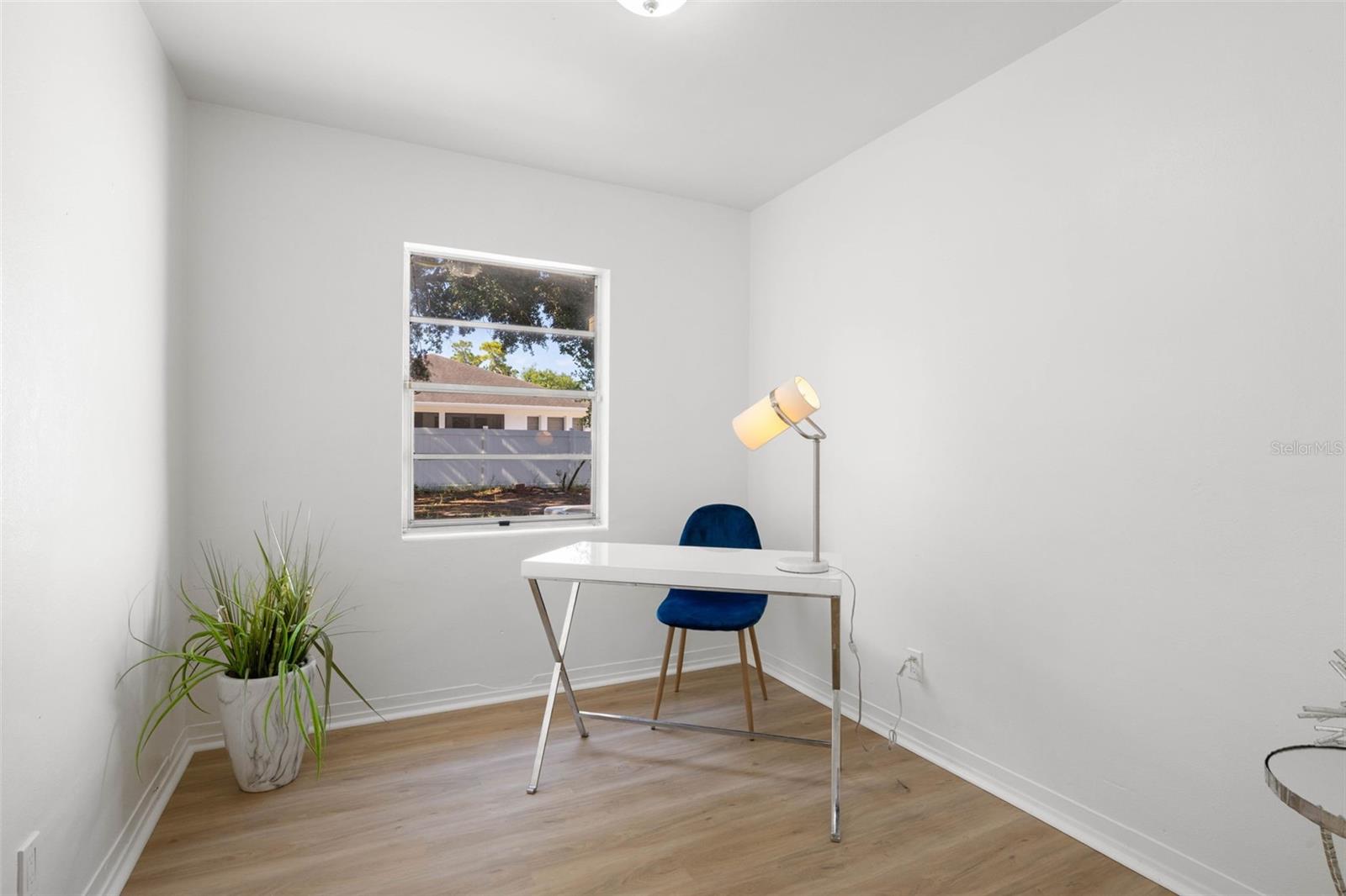 3816 W PAXTON AVE — photo 24