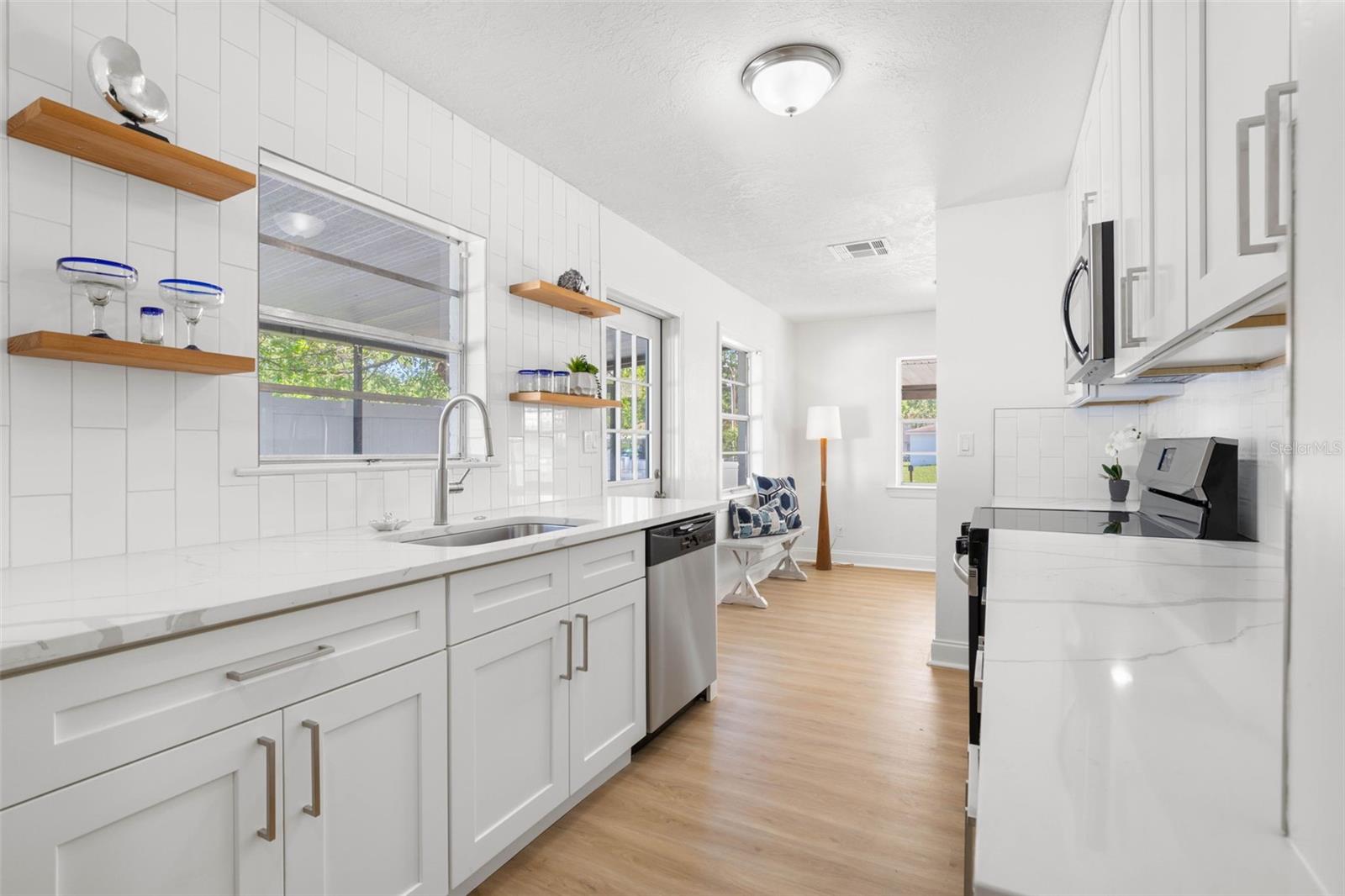 3816 W PAXTON AVE — photo 7