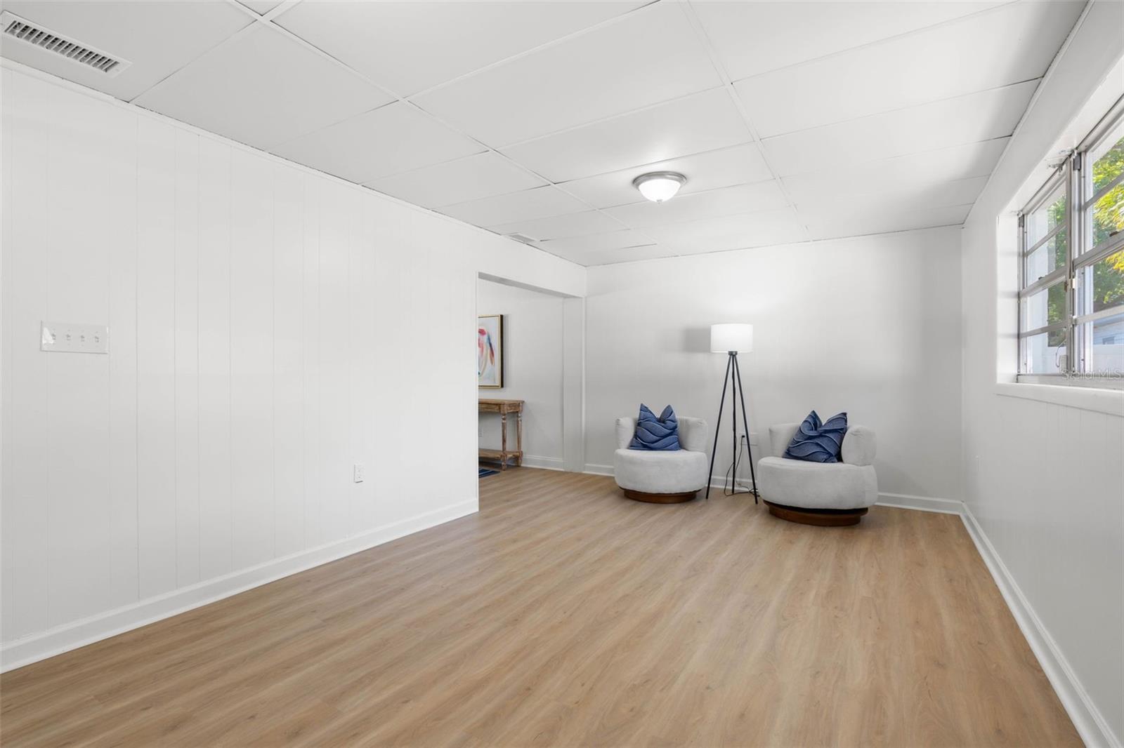 3816 W PAXTON AVE — photo 30