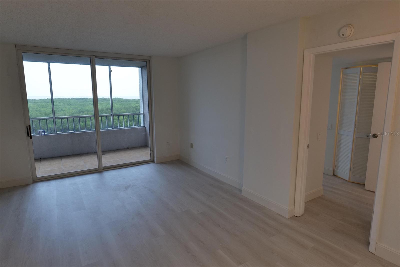 2333 FEATHER SOUND DR #A607 — photo 10
