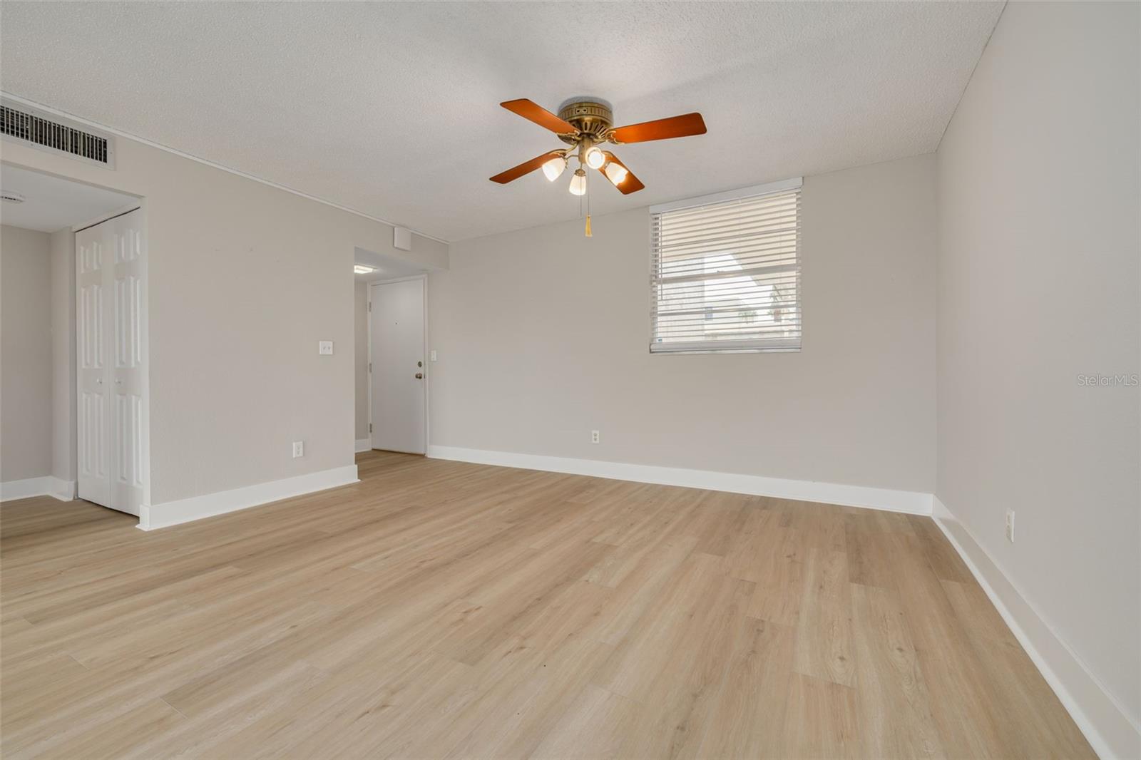 7425 BAY ISLAND DR S #107 — photo 21