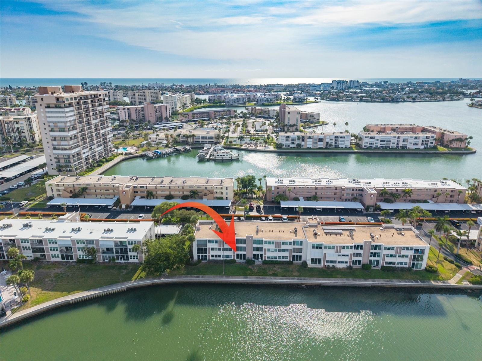 7425 BAY ISLAND DR S #107 — photo 5