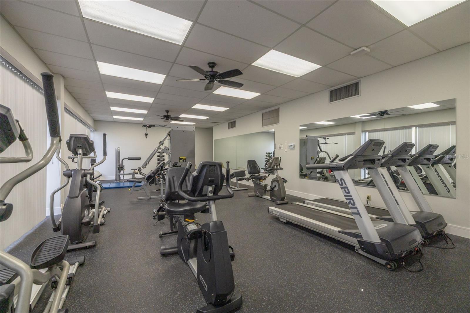 7425 BAY ISLAND DR S #107 — photo 48