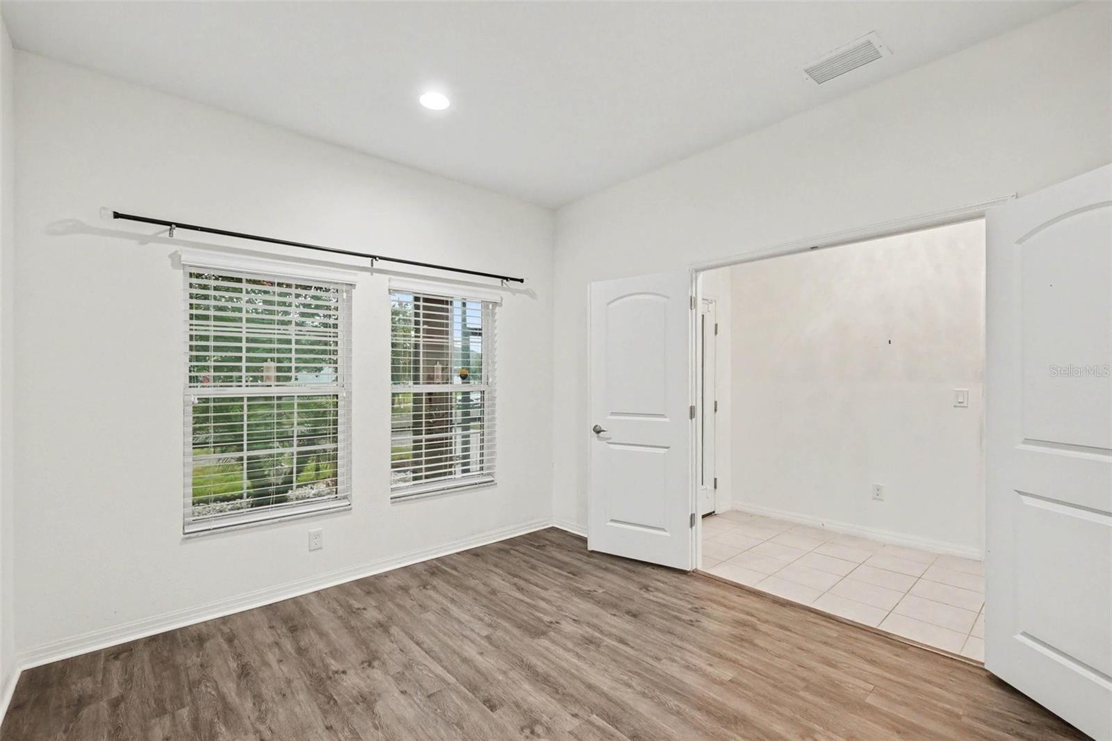 12112 LEDBURY COMMONS DR — photo 21