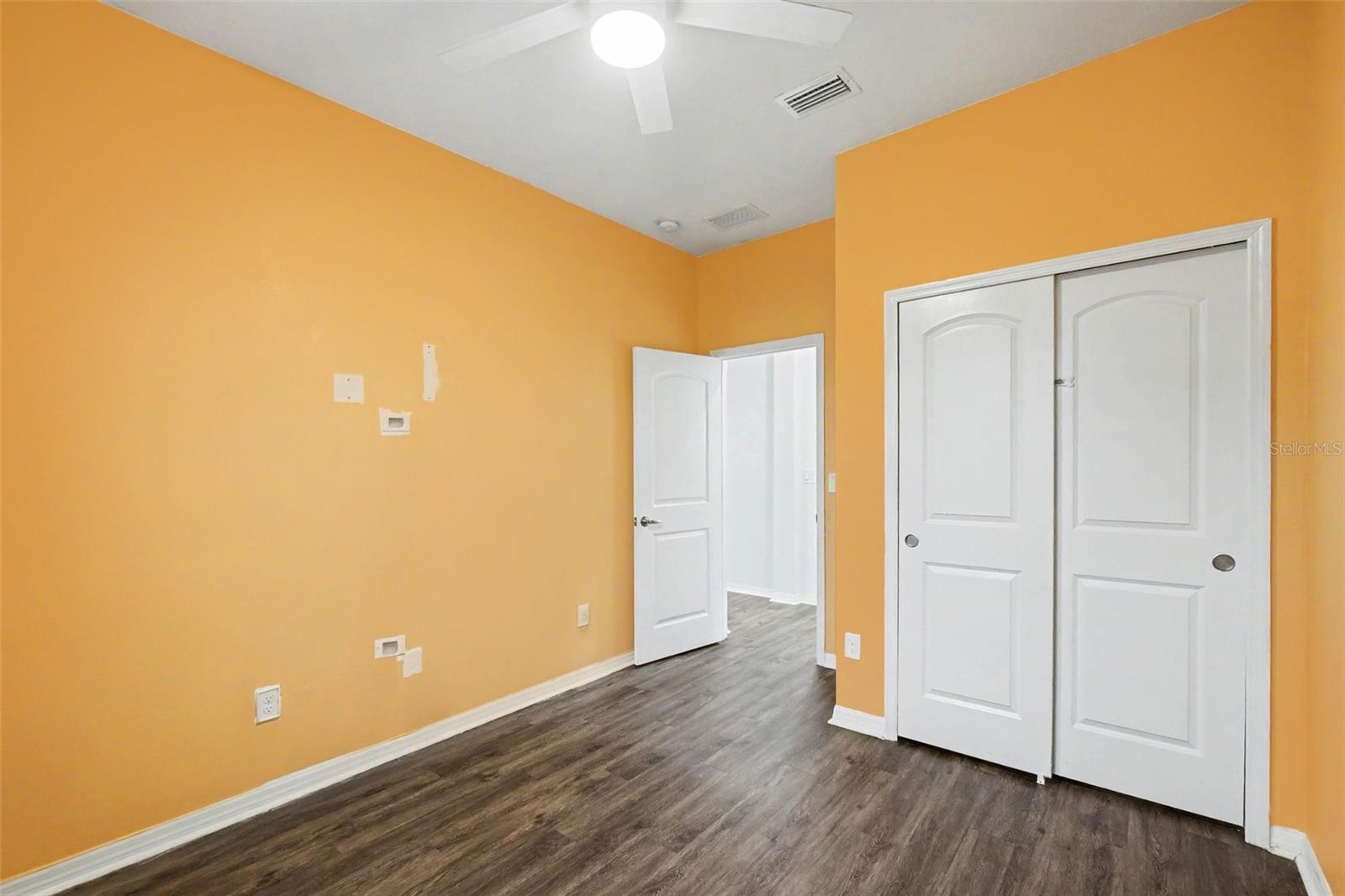 12112 LEDBURY COMMONS DR — photo 24