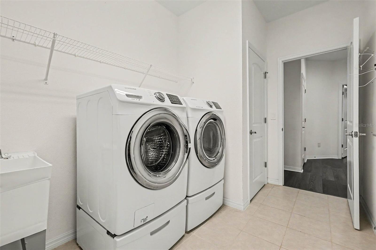 12112 LEDBURY COMMONS DR — photo 28