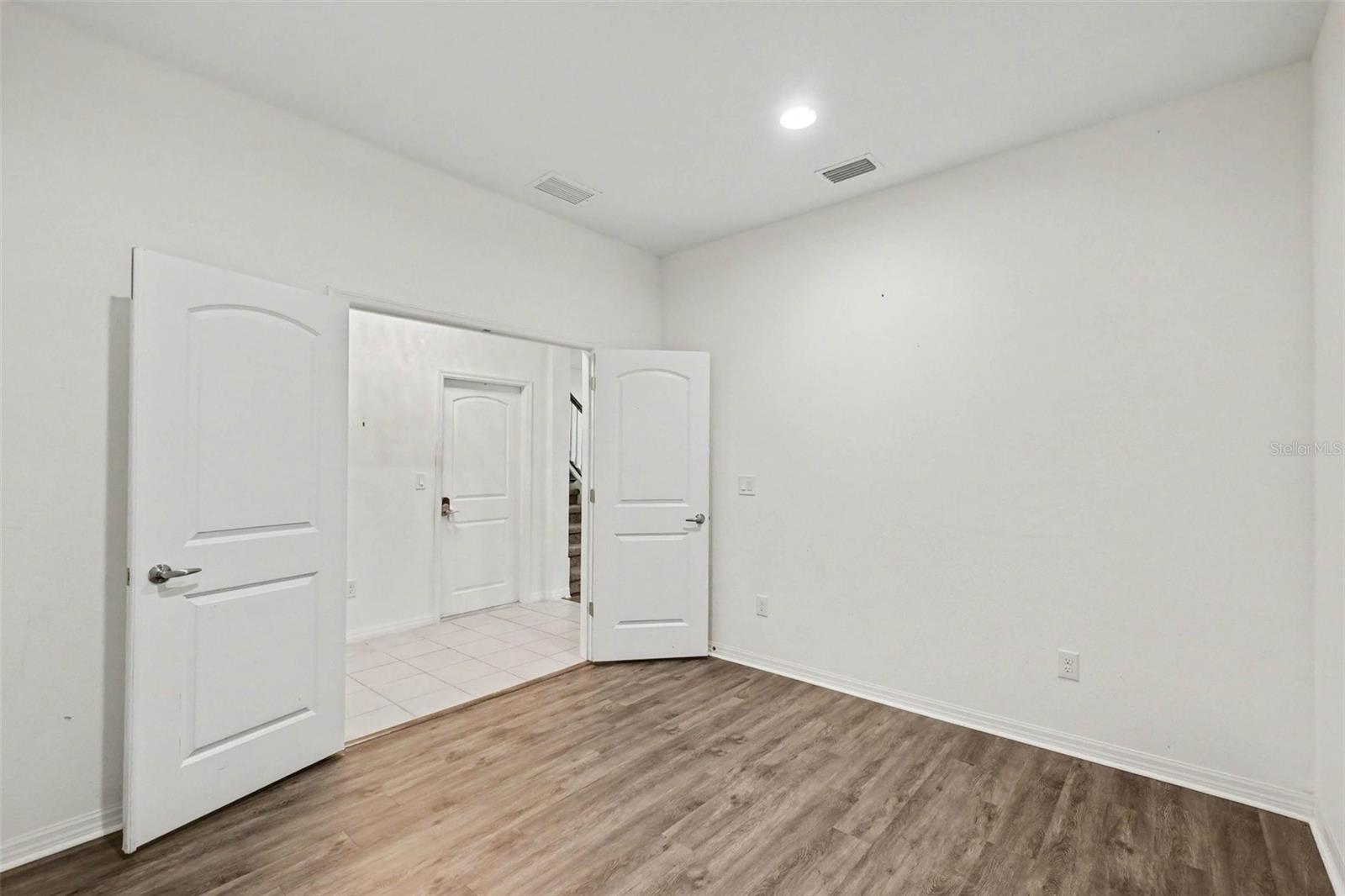 12112 LEDBURY COMMONS DR — photo 22