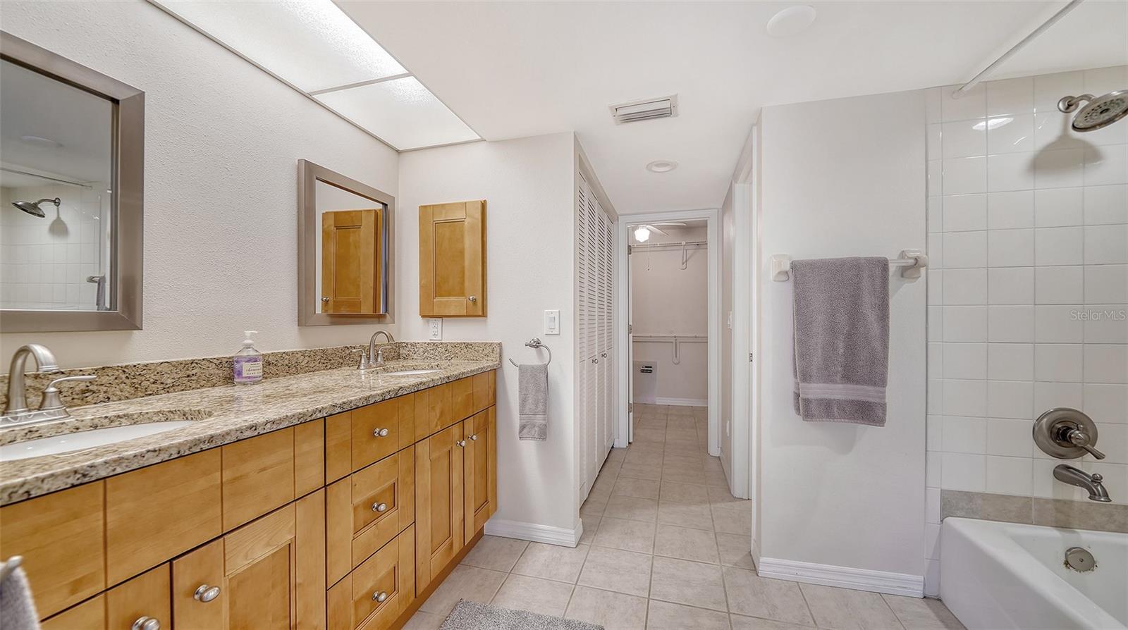 835 S OSPREY AVE #201 — photo 21