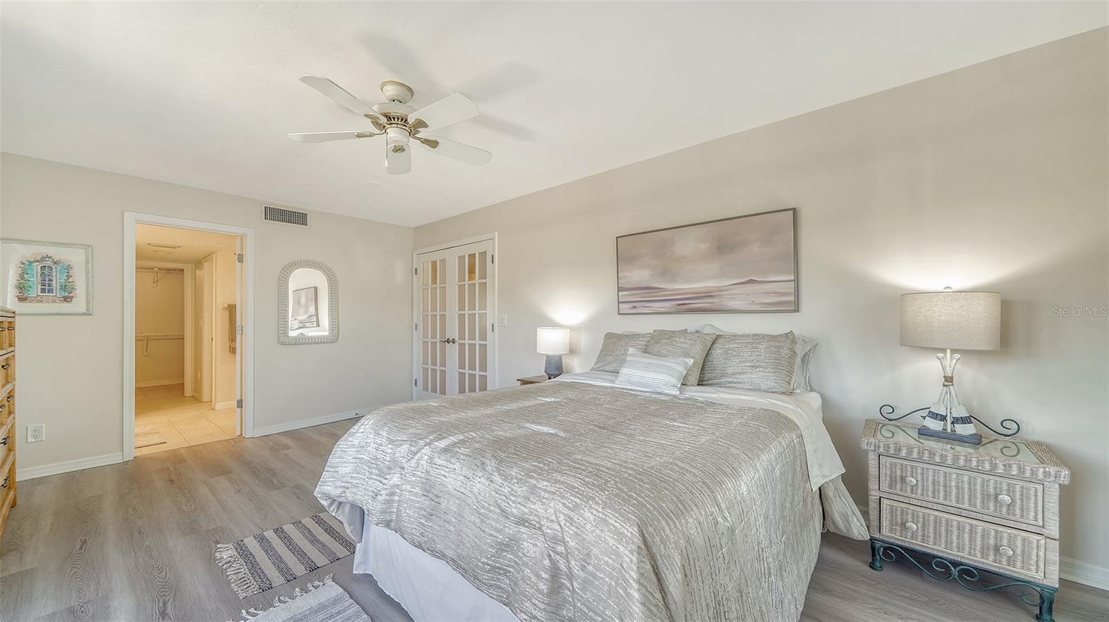 835 S OSPREY AVE #201 — photo 20