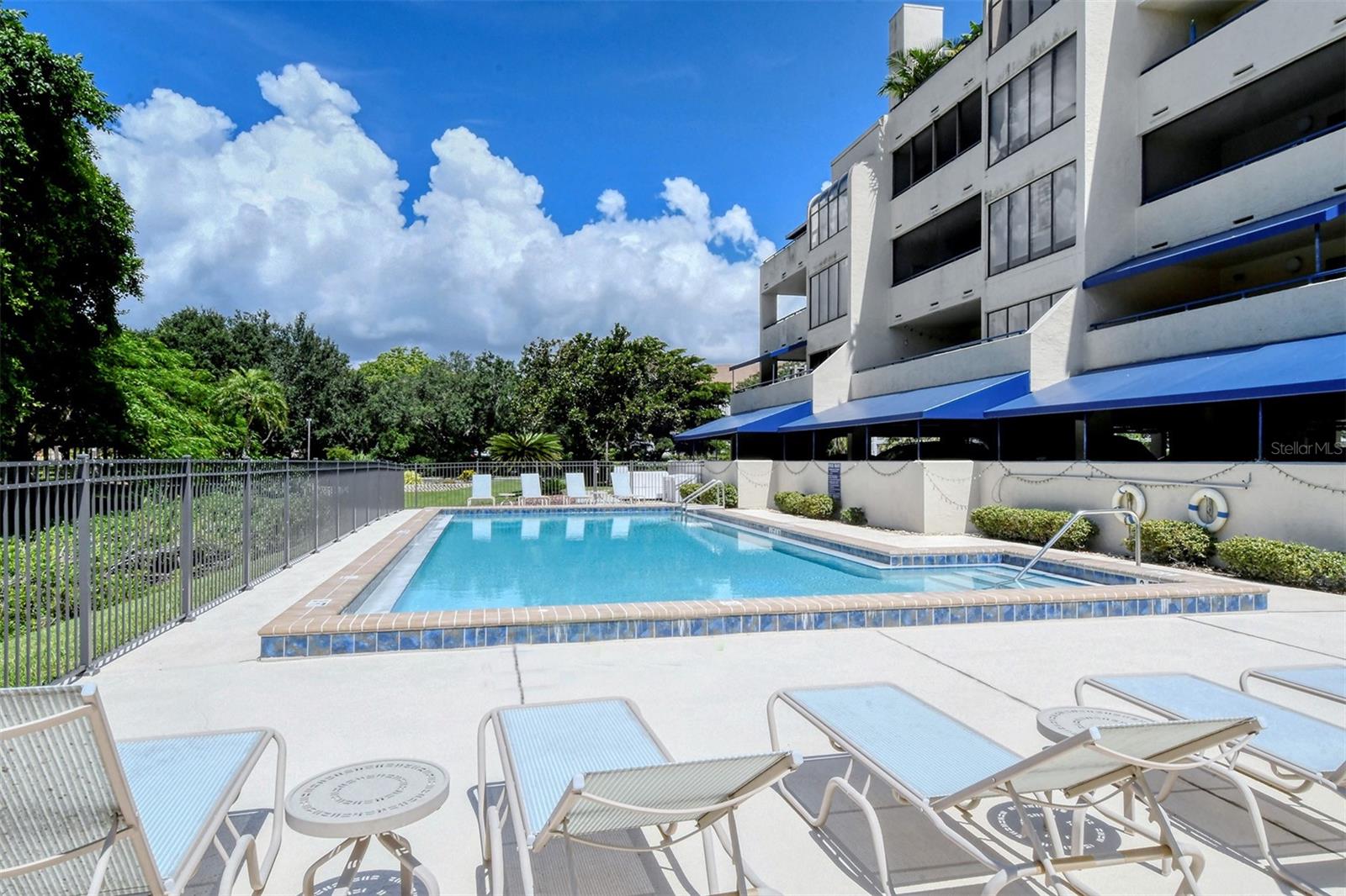 835 S OSPREY AVE #201 — photo 29