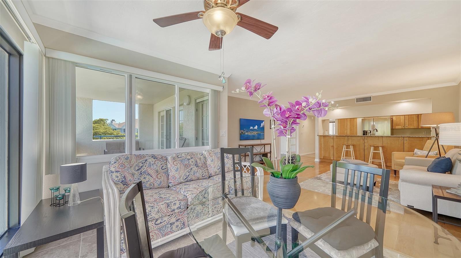835 S OSPREY AVE #201 — photo 6