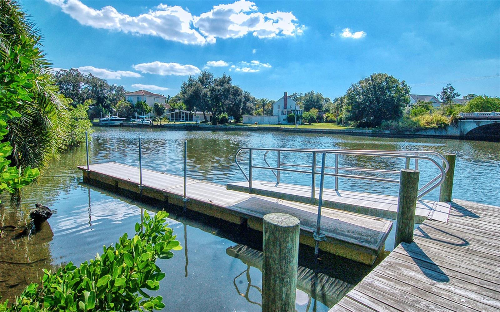 835 S OSPREY AVE #201 — photo 33