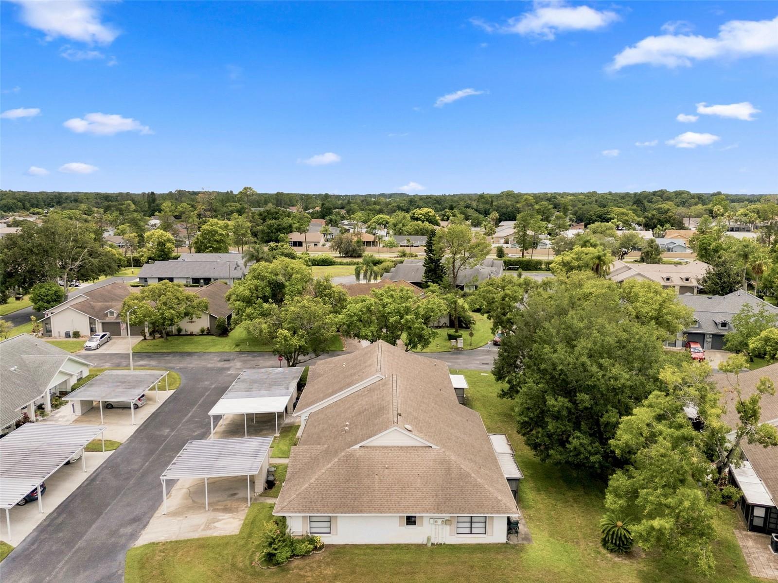 7612 OAKMONT LN — photo 40