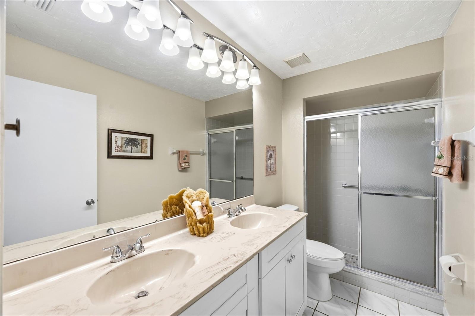 7612 OAKMONT LN — photo 19