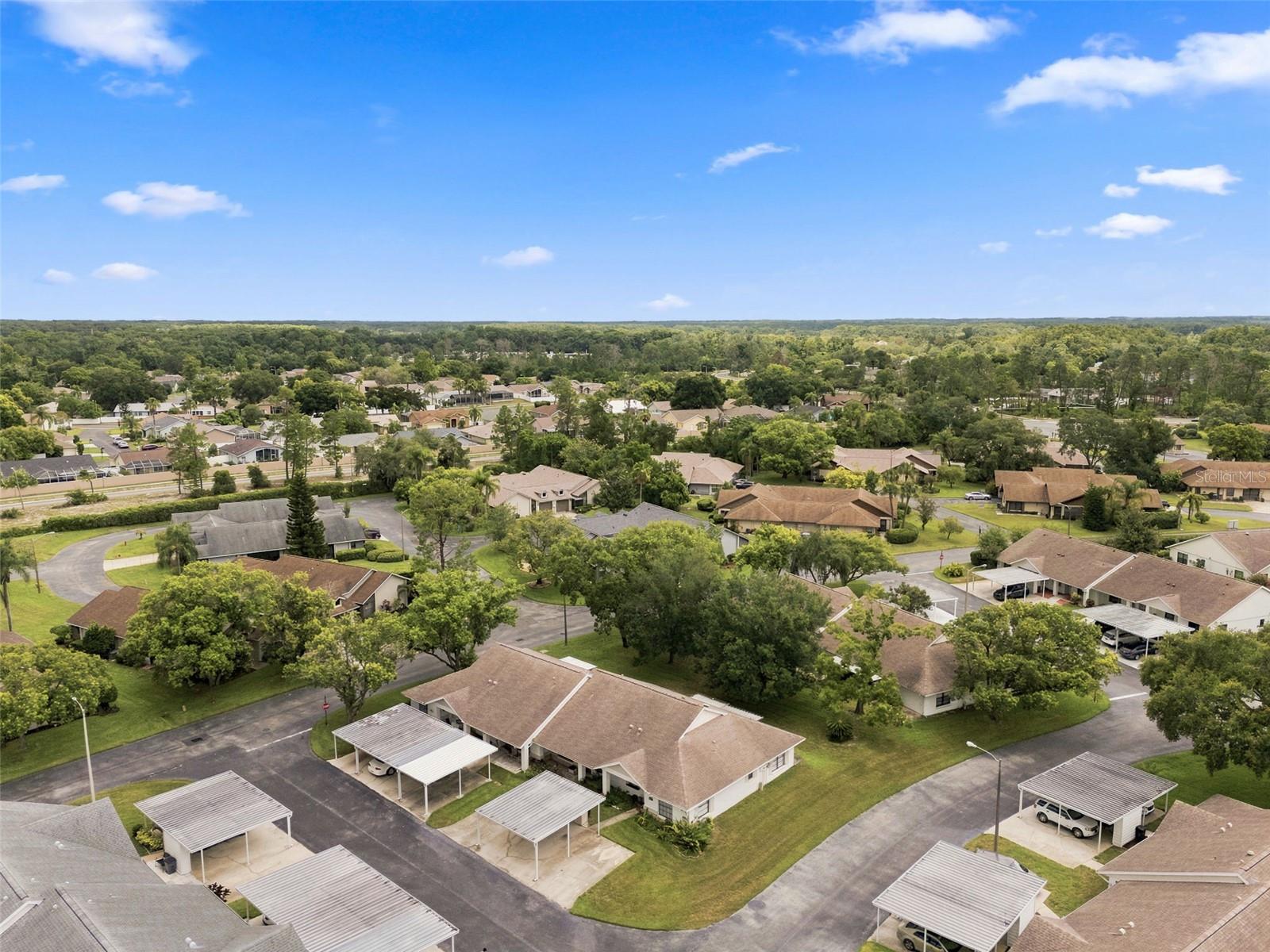 7612 OAKMONT LN — photo 38
