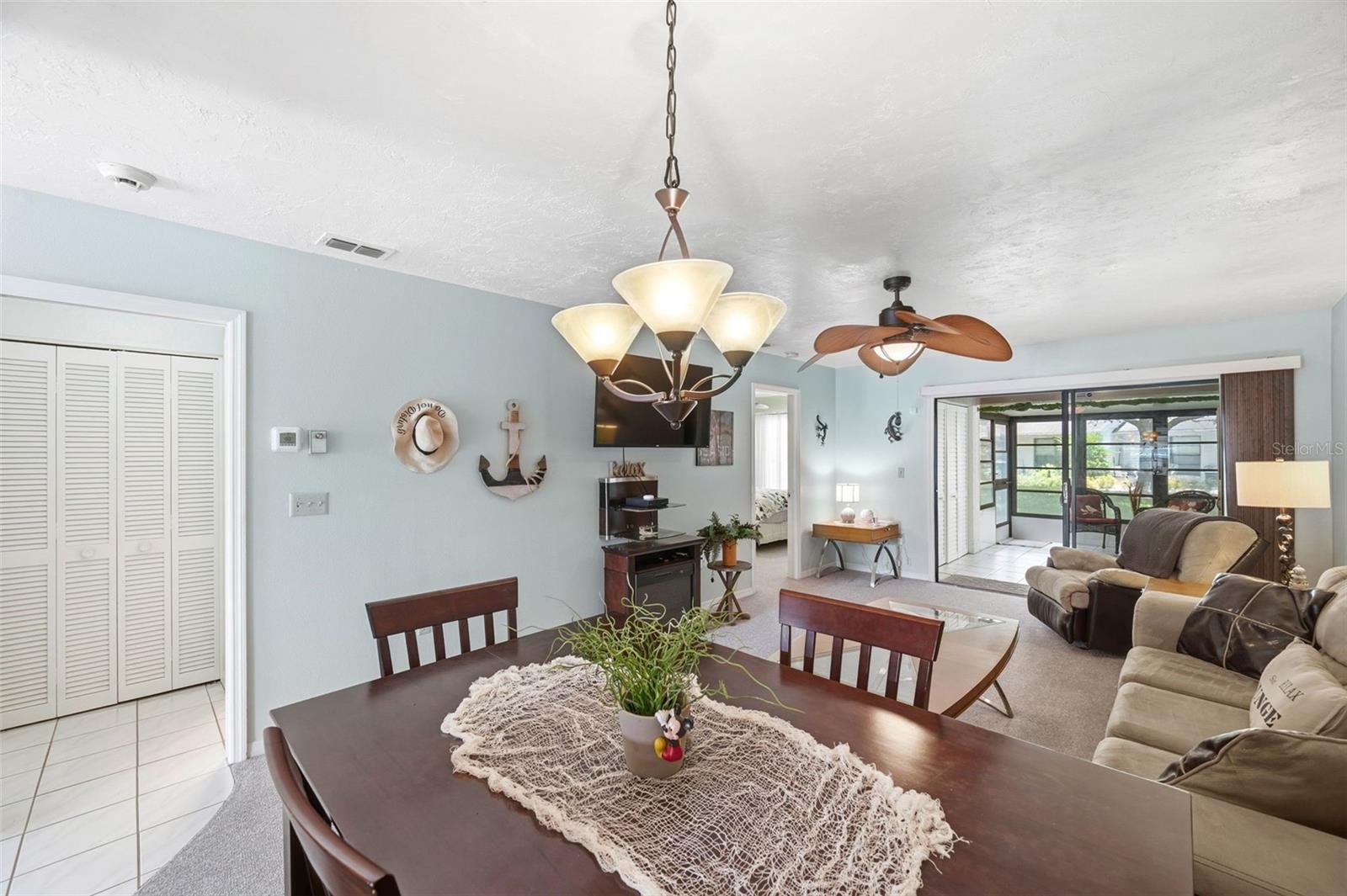7612 OAKMONT LN — photo 8