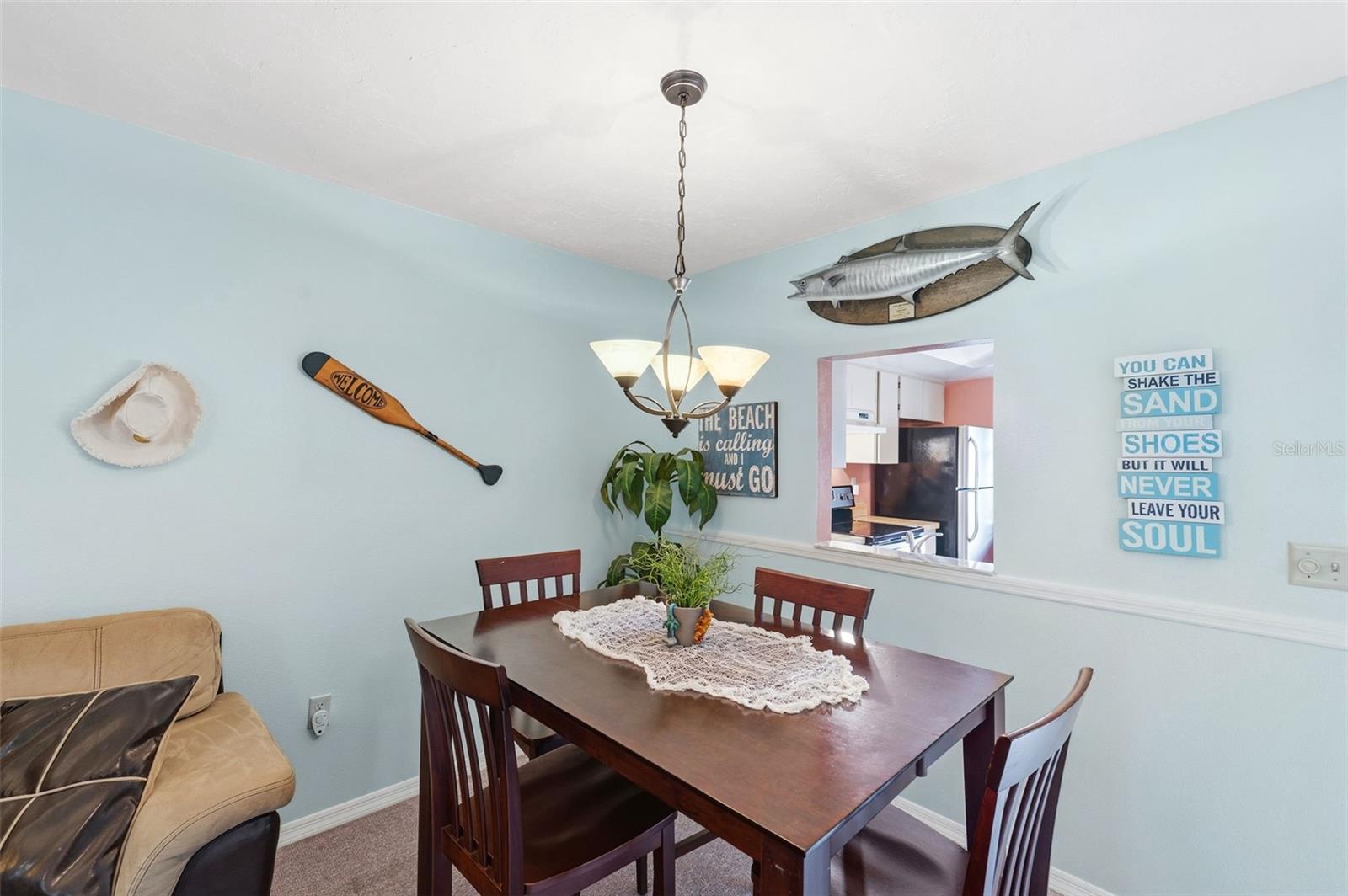 7612 OAKMONT LN — photo 9