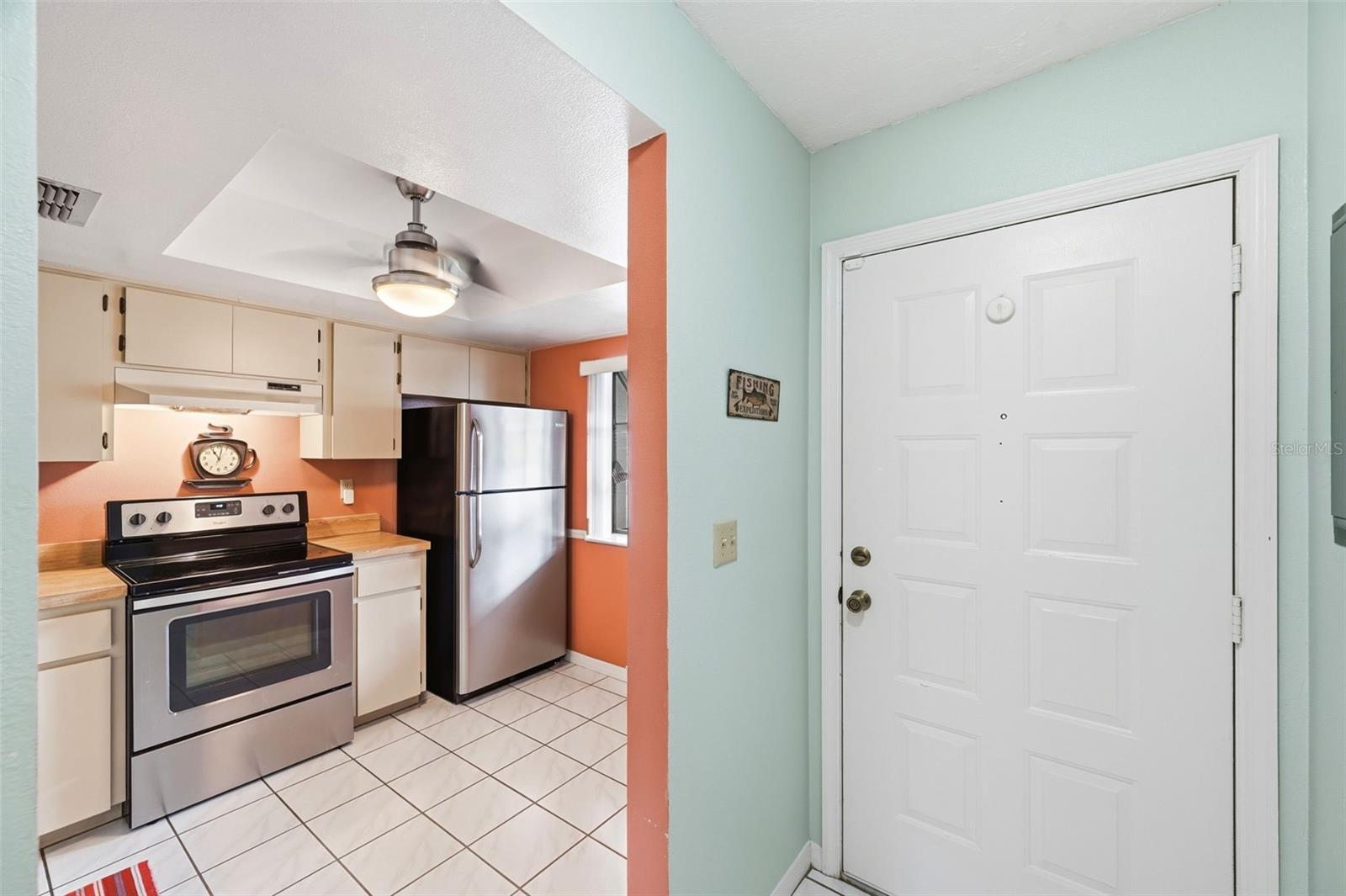 7612 OAKMONT LN — photo 2
