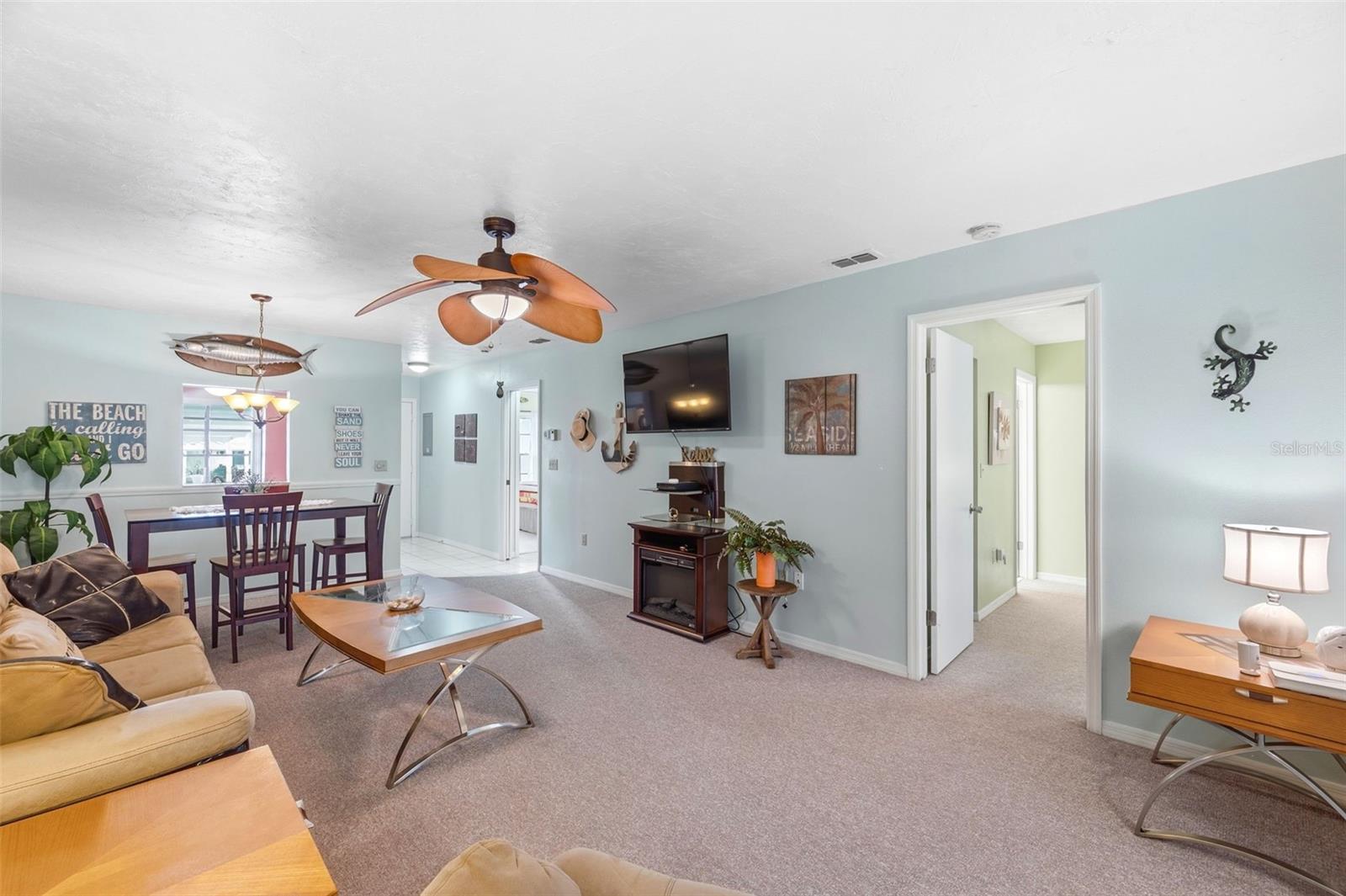 7612 OAKMONT LN — photo 13