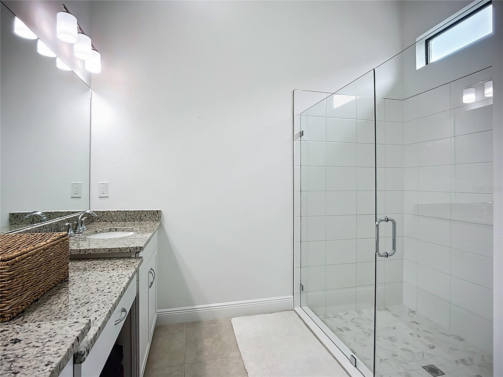 9132 BERNINI PL — photo 40