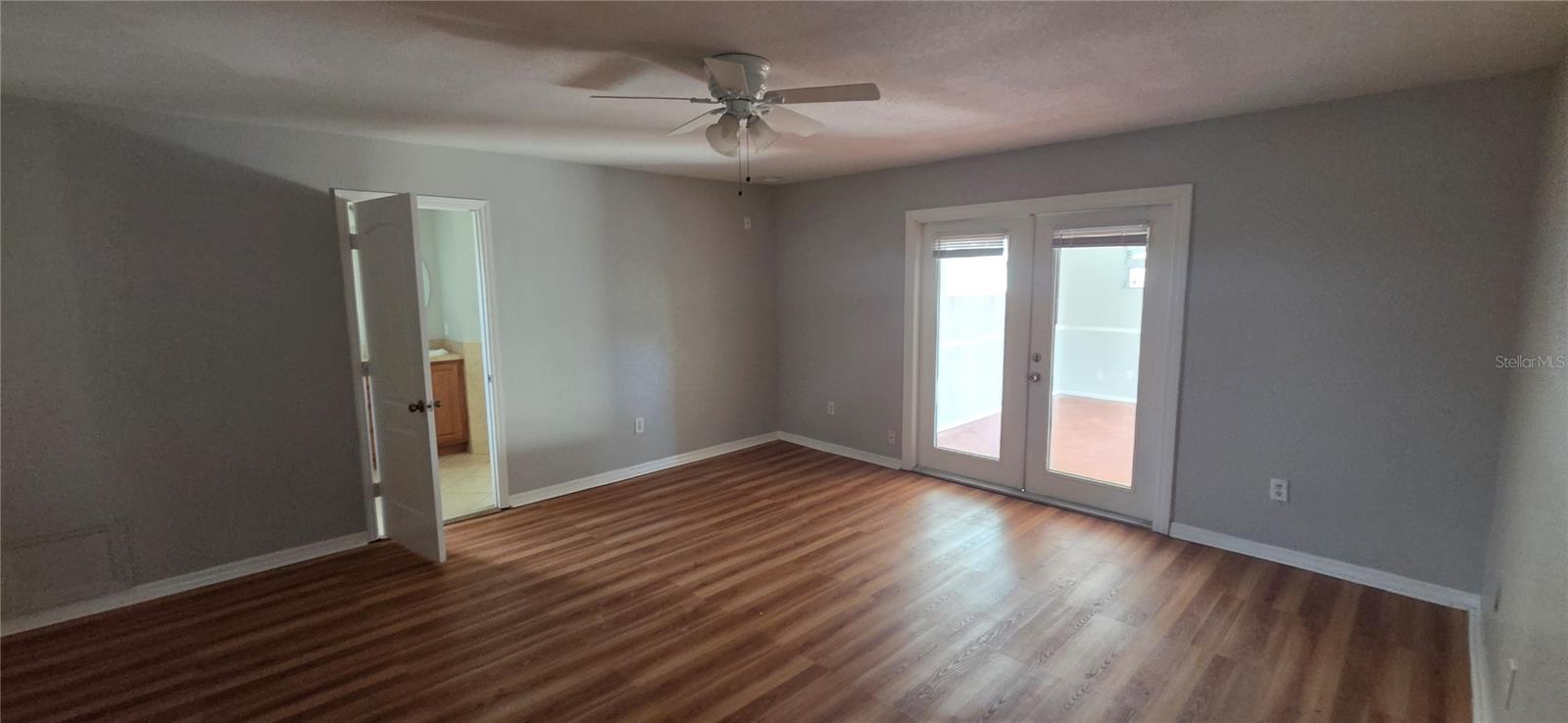 6807 E NORTH BAY ST — photo 17