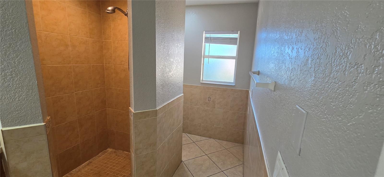 6807 E NORTH BAY ST — photo 25