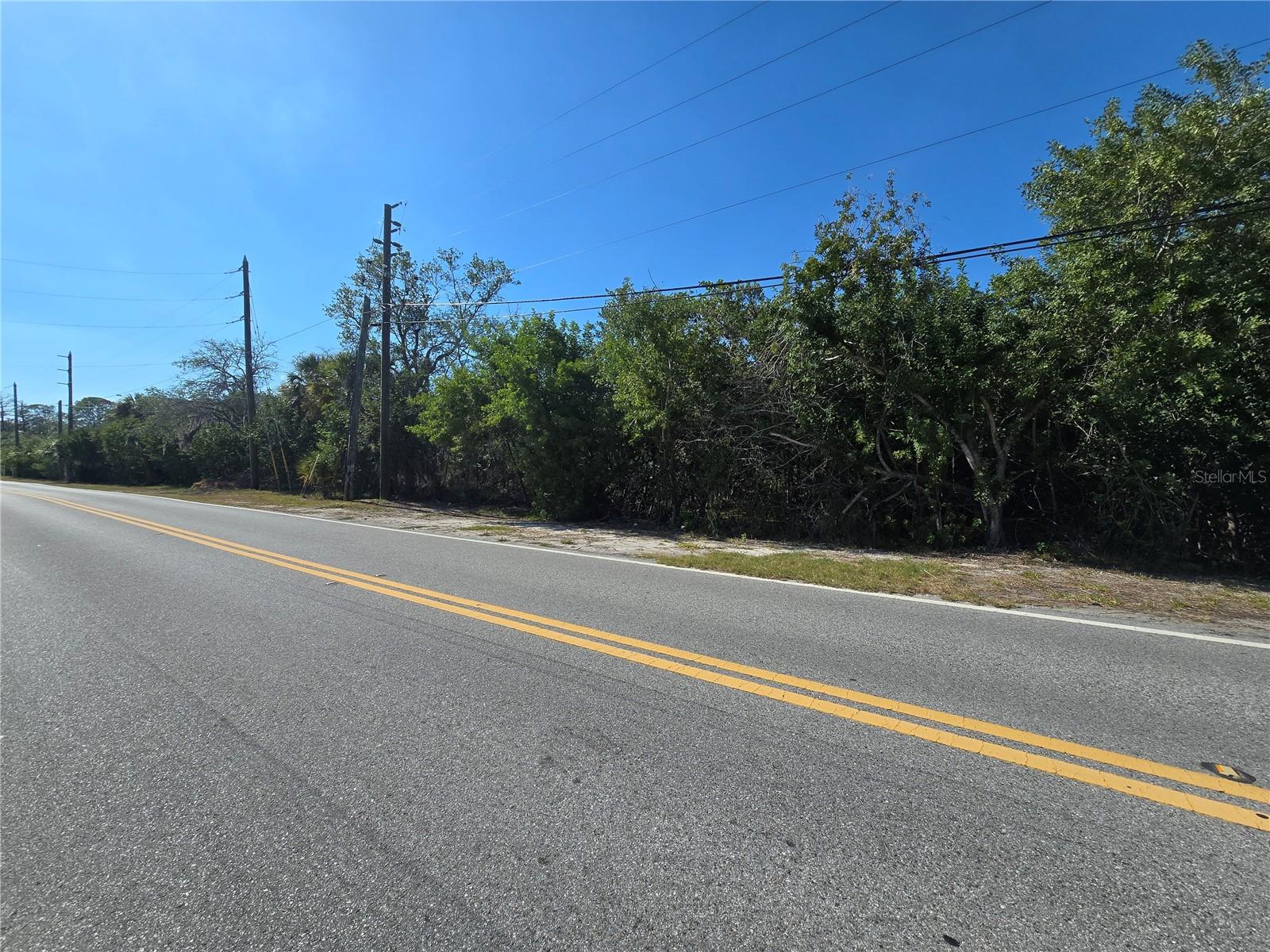 MAIN STREET — photo 13