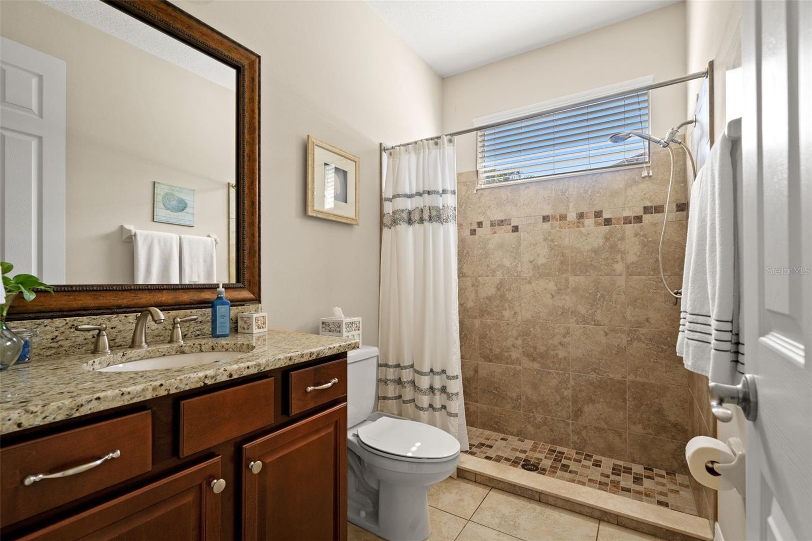 15103 AZRA DR — photo 44