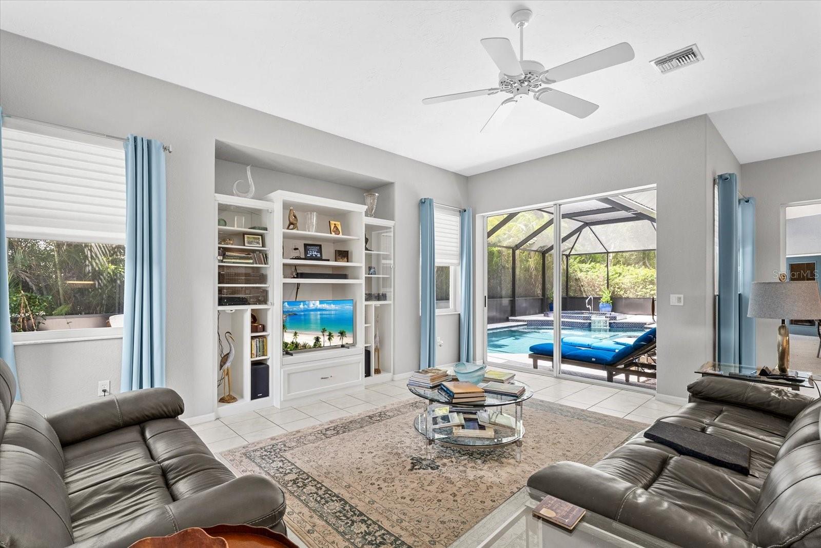 288 VENICE GOLF CLUB DR — photo 18