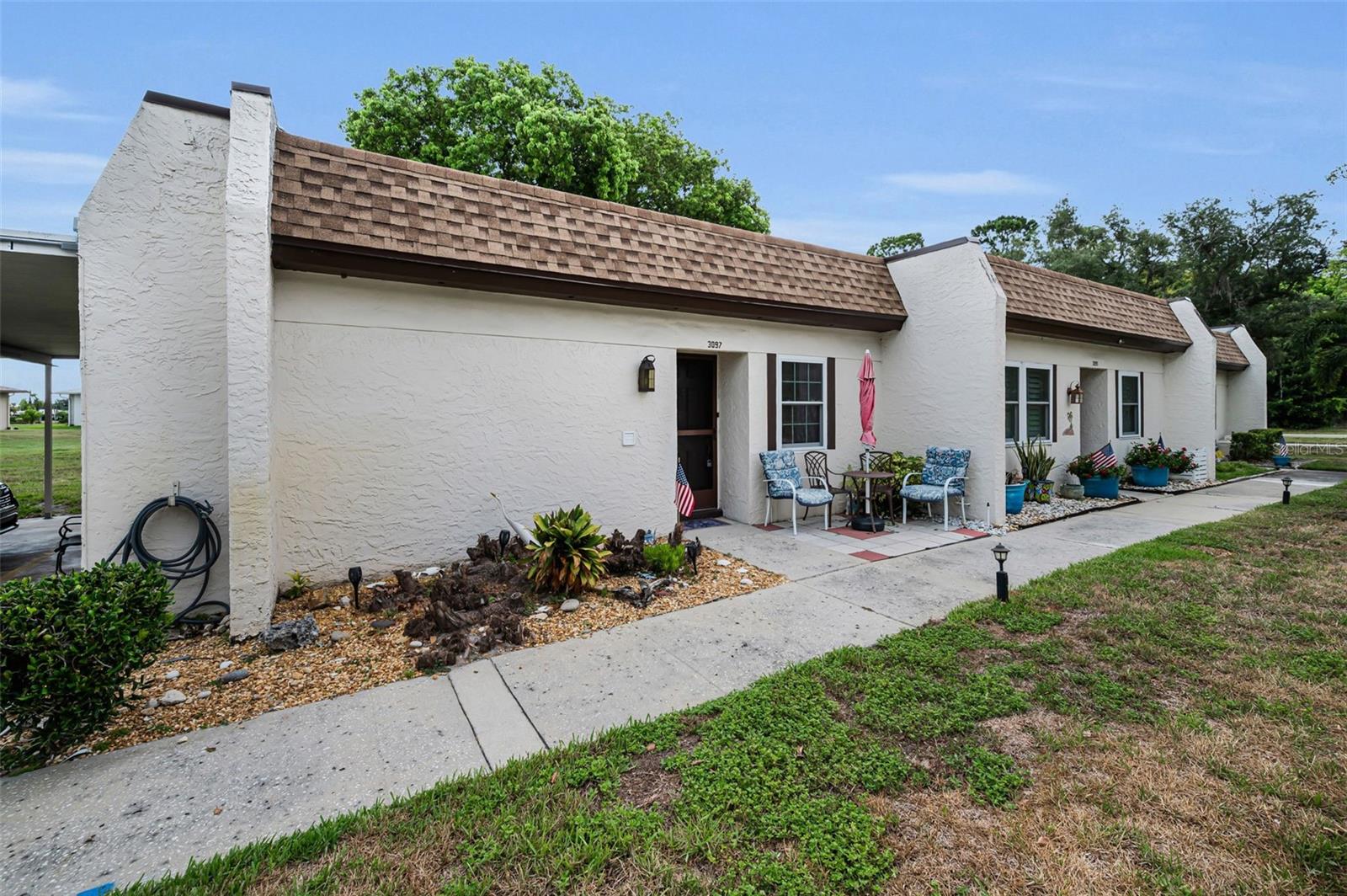 3097 MISSION GROVE DR — photo 10