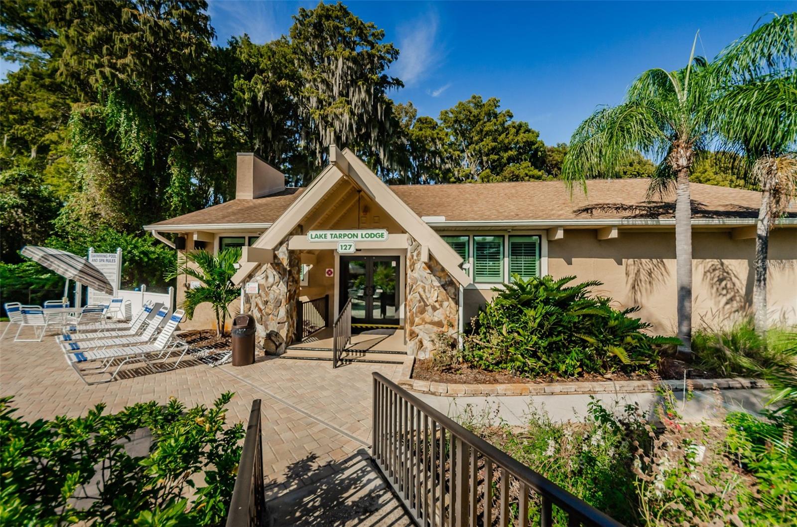 3097 MISSION GROVE DR — photo 58