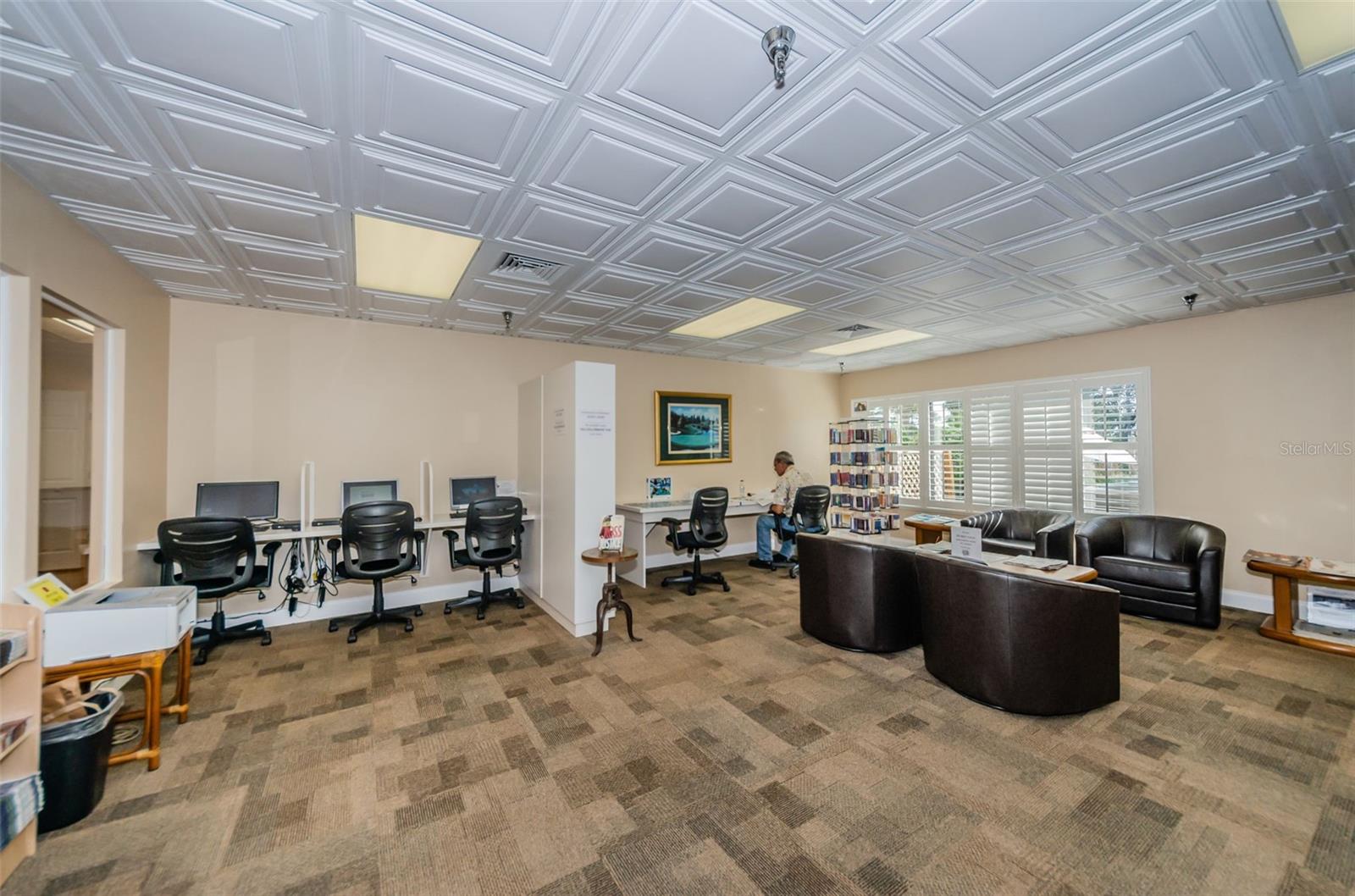 3097 MISSION GROVE DR — photo 53
