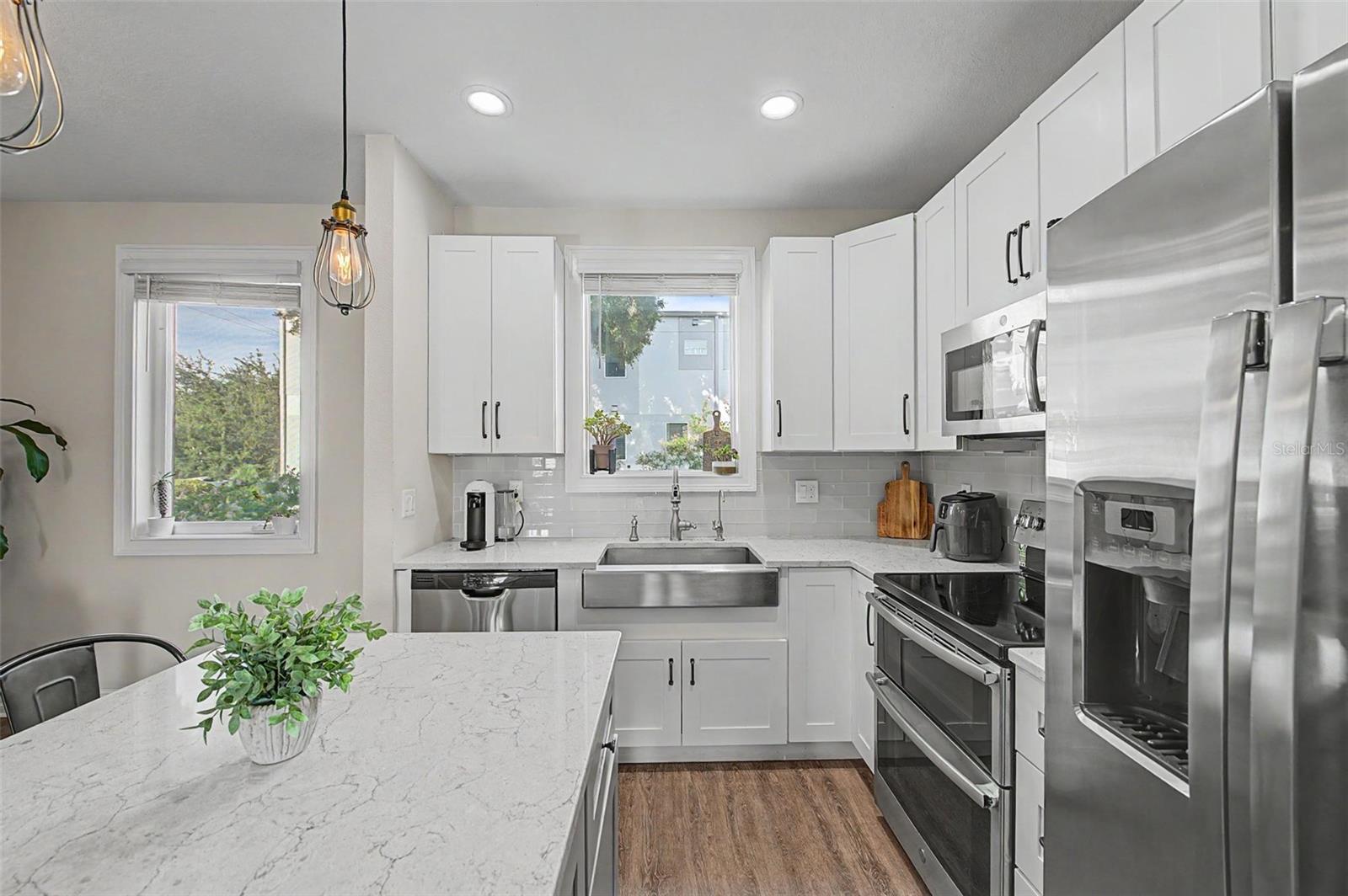 1527 N MORGAN ST — photo 5