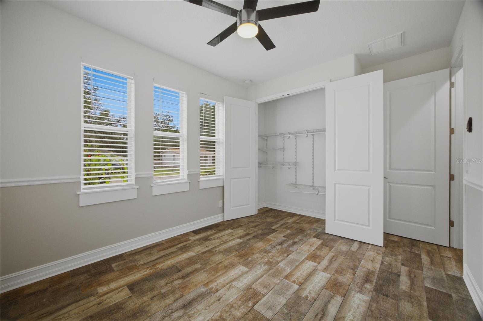 1707 E EMMA ST — photo 23