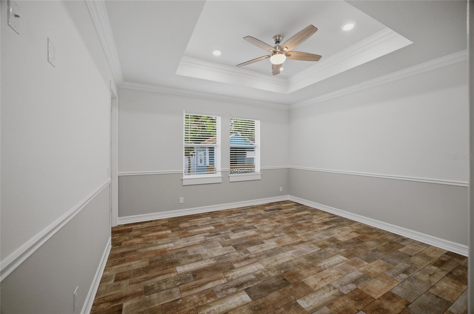 1707 E EMMA ST — photo 15
